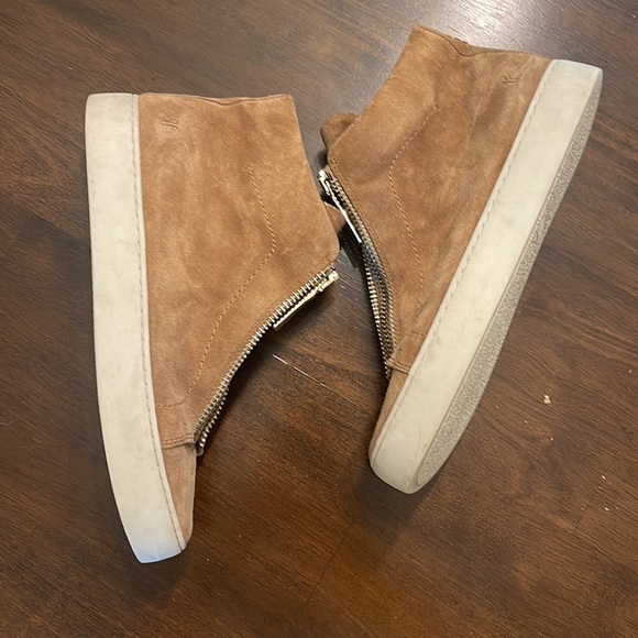 Frye Zip Up High Tops - Tan - 8.5 - Picture 4 of 7